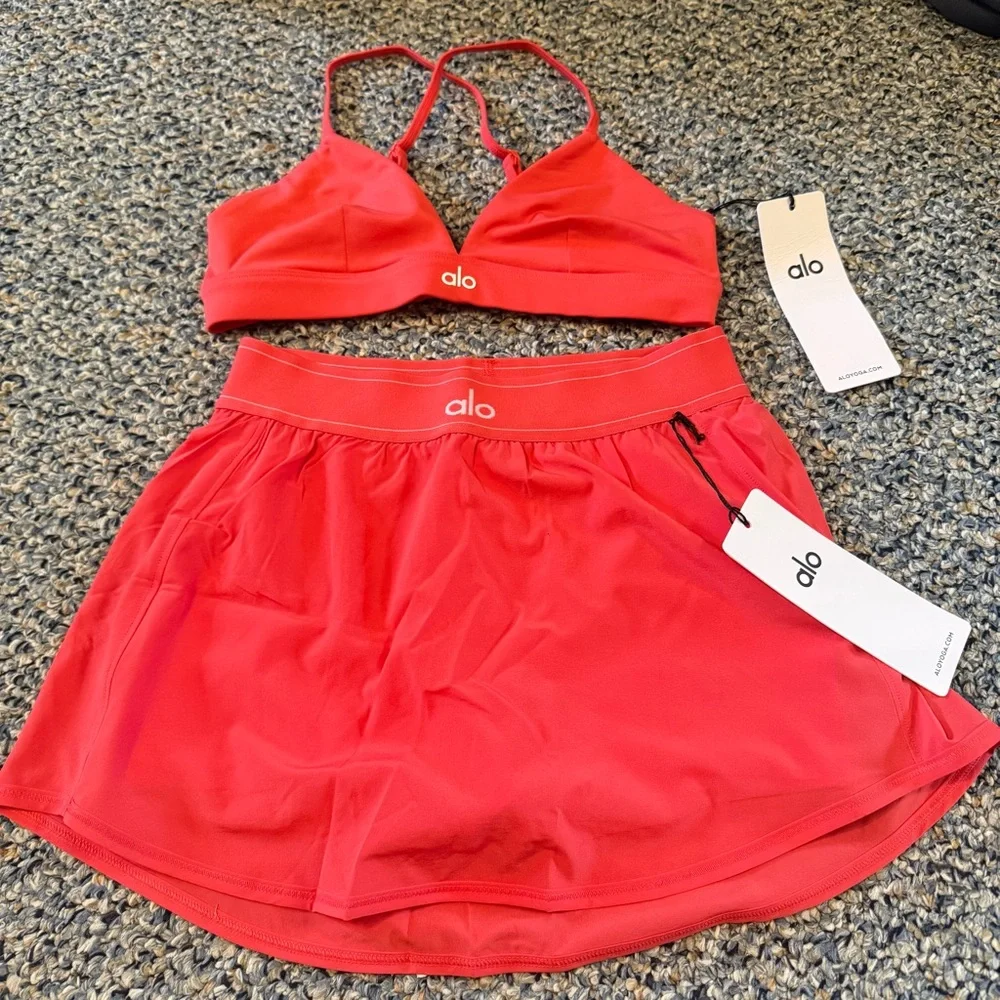 NWT ALO YOGA Candy Red Set: Match Point Tennis Skirt and Splendor Bra - Picture 1 of 12